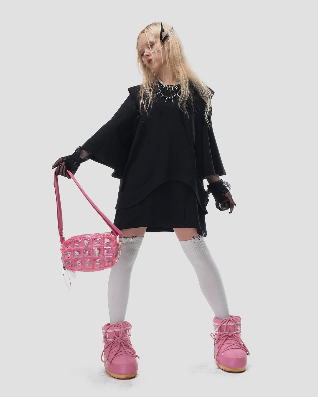 FB42 Concept streetwear look 2 with Melanie