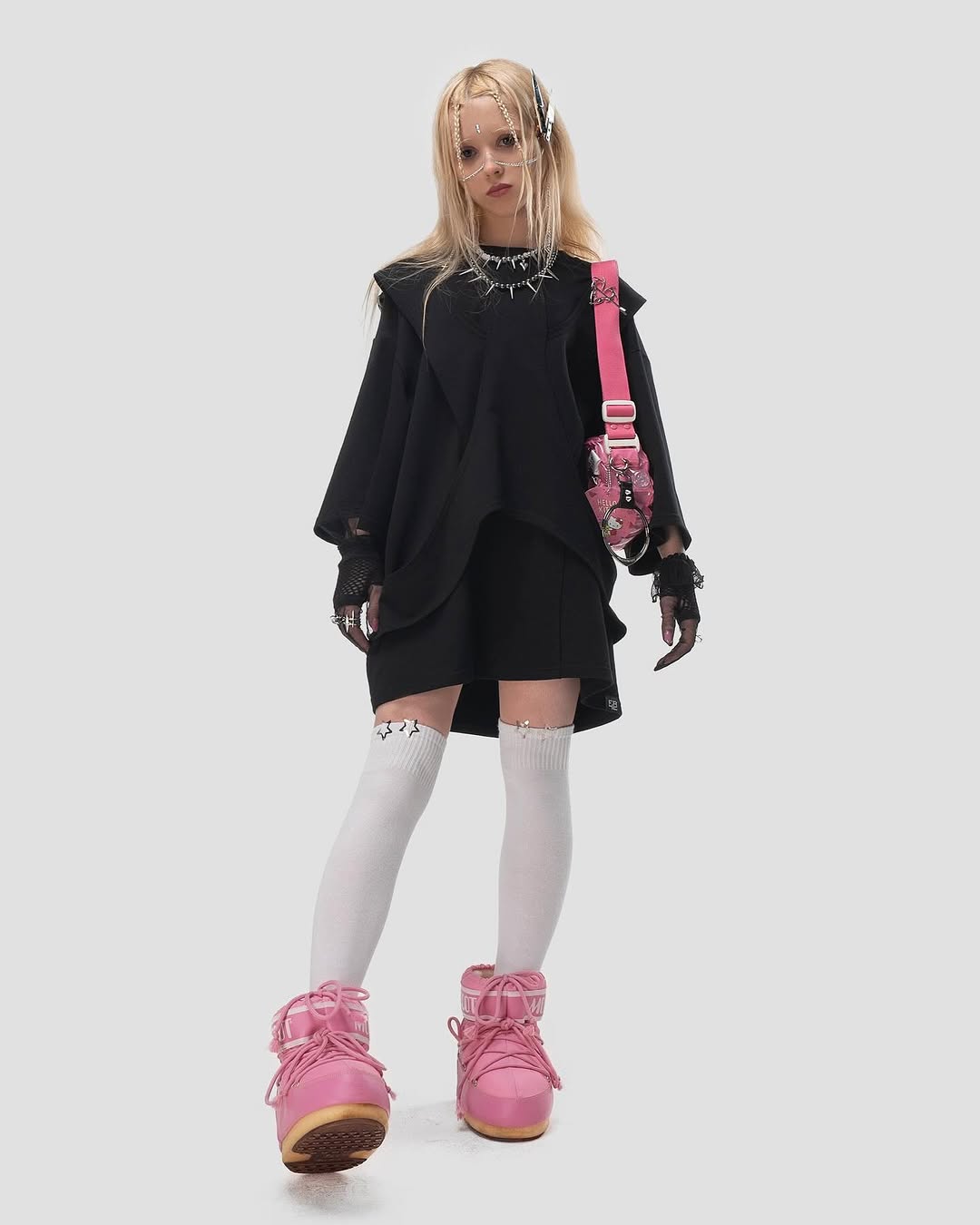 FB42 Concept streetwear look 3 with Melanie