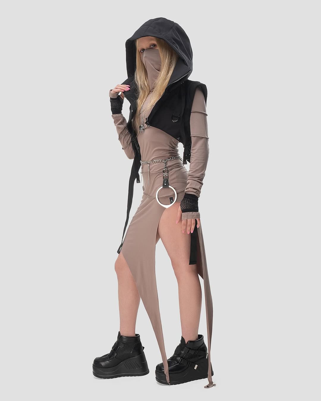 FB42 Concept streetwear look 7 with Melanie